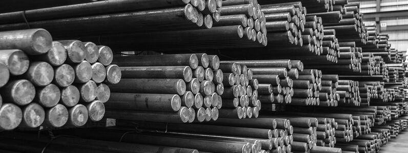 Rows,Of,Steel,Round,Bar,Storage,And,Stacking,In,The